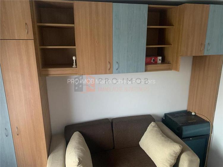 Garsoniera cf 3 decomandata zona Micro 14 - 4