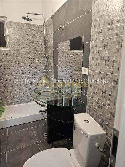 Apartament 3 camere , 2 bai + parcare ~ Grand KRISTAL - 12