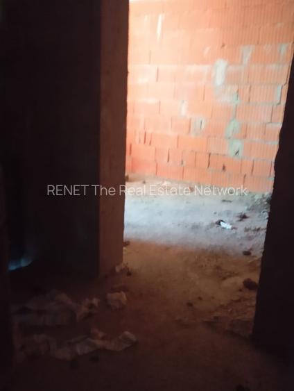 Vând bloc locuințe colective la roșu, stradal – Șos. Chitilei - 6