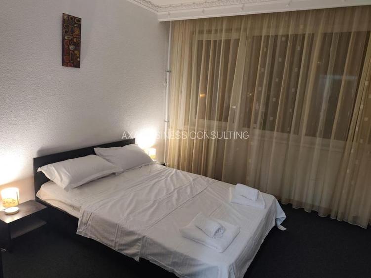 Piata Unirii,Inchiriere 3 camre ,la 500 de metri de metrou, etaj 1 - 5