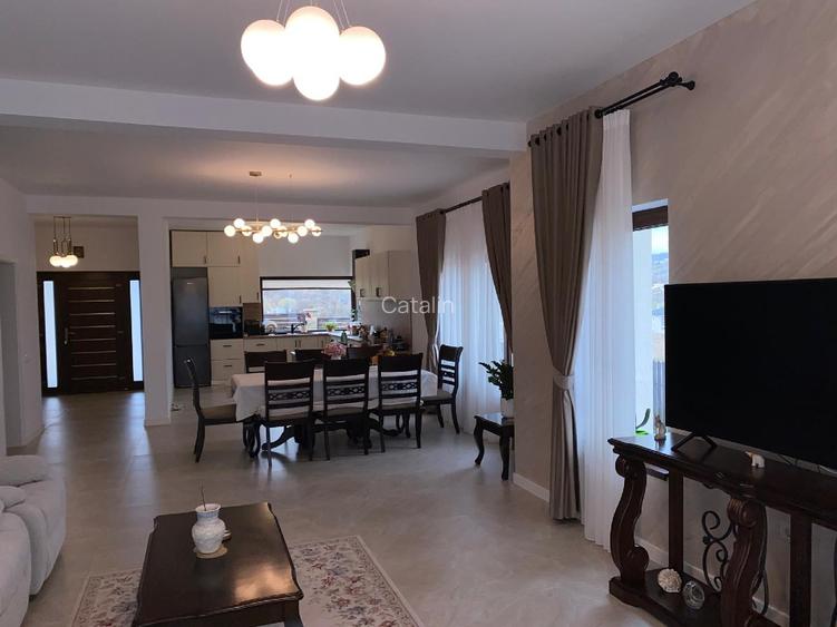 Casă nouă la cheie 5 camere 3 băi 413 mp teren Cisnadioara - Cisnădie - 6