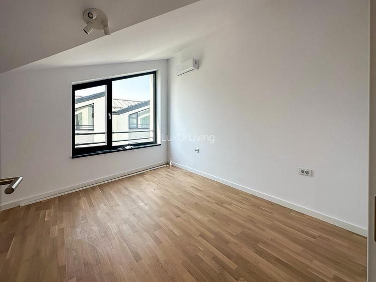 Vila ZENVILLE Pipera piscina exterioara - gradina  INVESTITIE CHIRIAS - 17