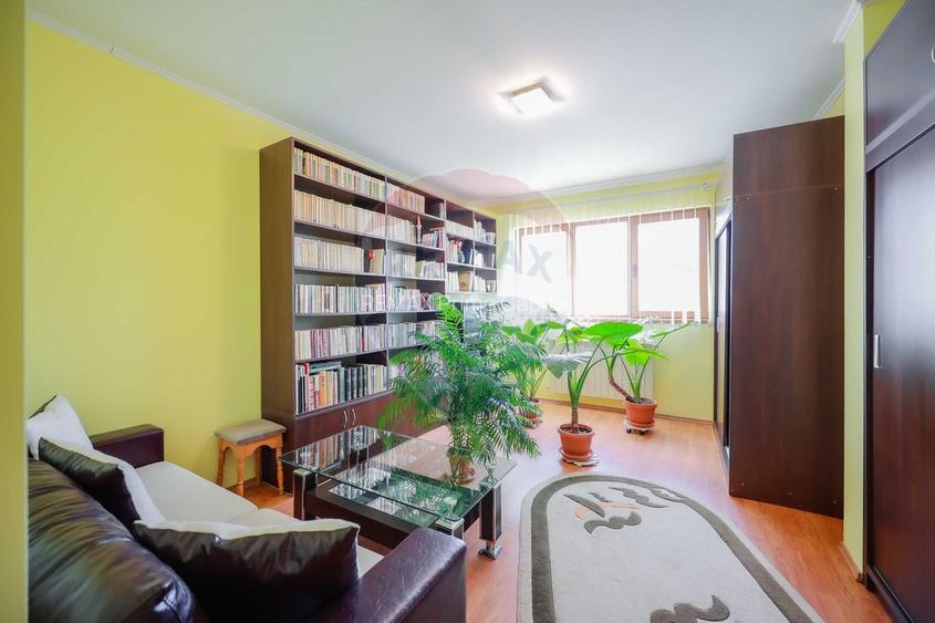 Casă cu 7 camere de vânzare în zona Ultracentrală - 19