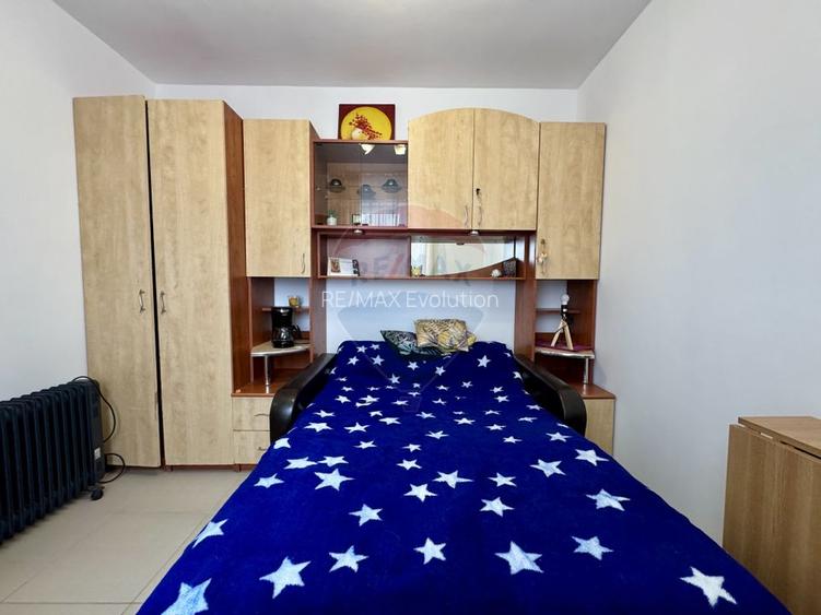 Comision 0% De Inchiriat camera camin | str. Albastrelelor | - 2