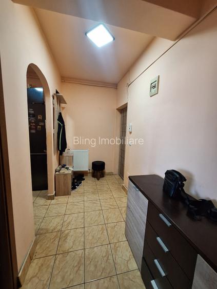 Apartament cu o camera, decomandat, balcon, zona LIDL - 6