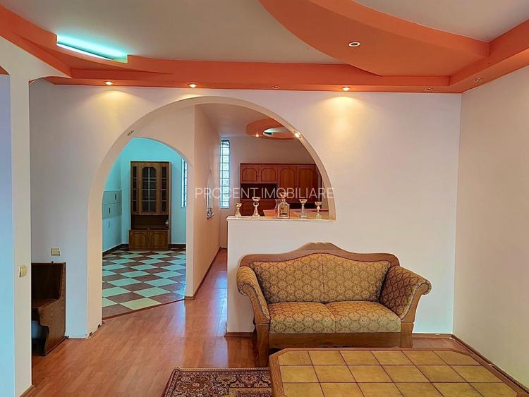 Casă individuală cu 6 camere în Centrul Istoric - 4