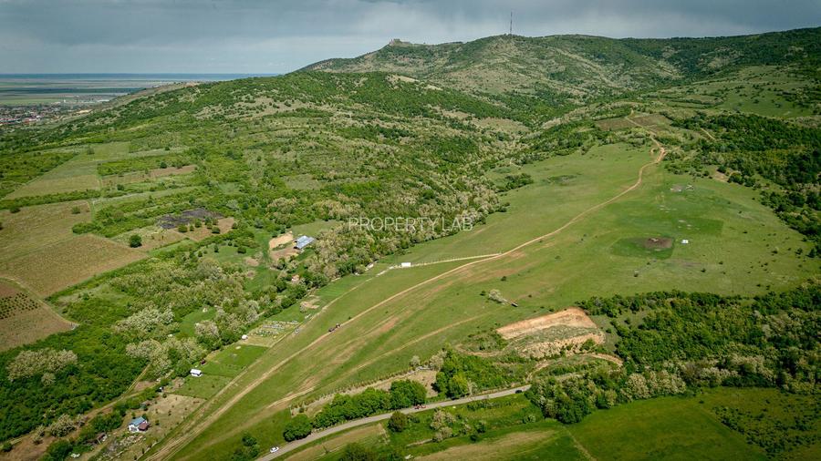 Teren extravilan în vecinătatea Mănăstirii Feredeu - 4