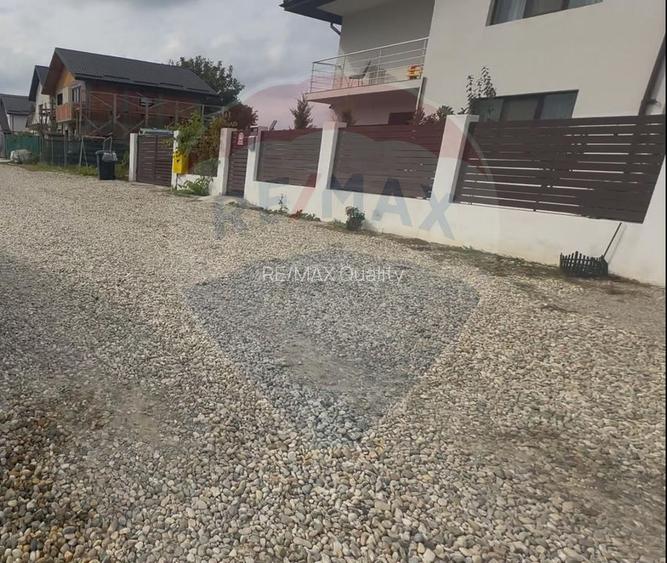 Teren intravilan 585 mp / de vanzare / Berceni / Strada Independentei - 6