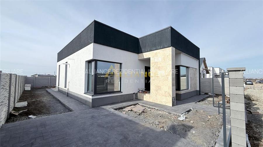 Casa Individuala - 4 camere - 2 bai - 371 mp teren - 2