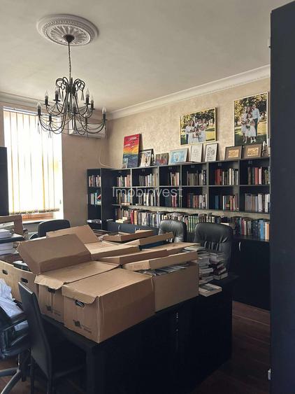 vand central spatiu de  8 plus 3 birouri birouri cu CF separat - 7