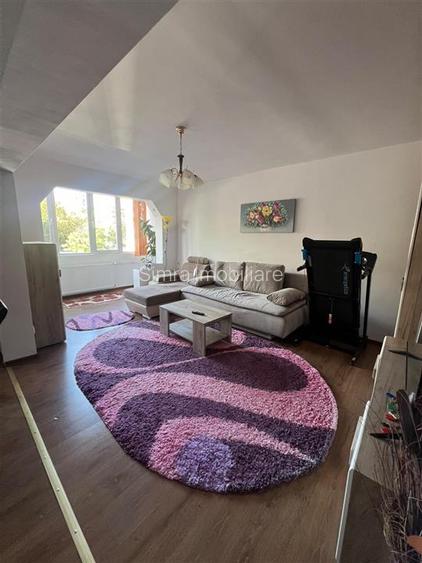 Chirie apartament 3 camere, tip AN, zona Nufarul