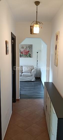 Vând apartament 3 cu camere  - 3
