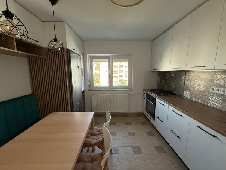 PROPRIETAR: Apartament 3 camere | Zona Sebastian | 75 mp | 2 locuri parcare
