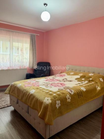 Apartament cu 3 camere,etaj 1  - 6