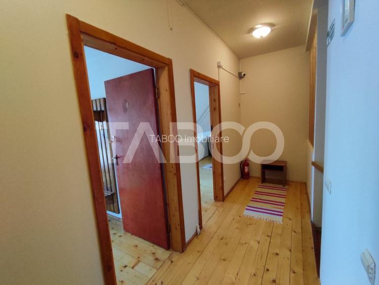 EXCLUSIVITATE Pensiune 9 camere 615 mpu 3600 mp teren in Fantanele - 21