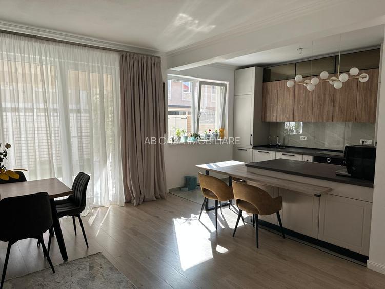 Duplex superb, P+E, 120 mp, 5 camere, 3 băi, bine poziționat, Giroc, comision 0% - 6