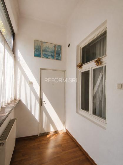 De vânzare | Casă renovabilă cu teren 601 mp | Gruia – zona 7 Străzi - 14