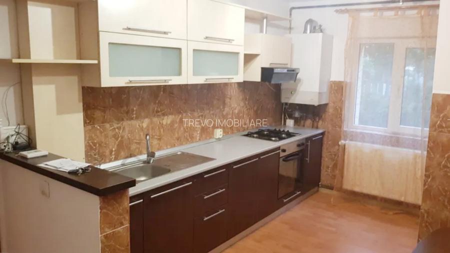 Apartament cu 3 camere,decomandat, zona str. Louis Pasteur. - 2