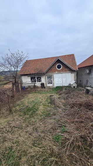 Casă de vânzare – 2 corpuri, teren 1000 mp, Lancrăm, județul Alba - 8
