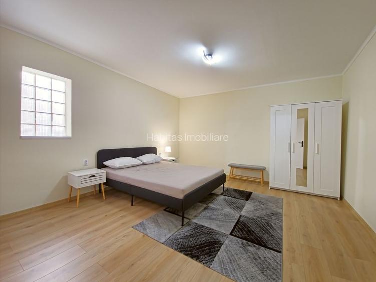 Casa cu 3 camere, mobilata si utilata, zona Platinia - 15