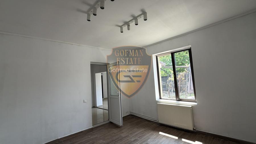 Casa 3 camere + curte, Trocadero, 90 mp, parcare centrala gaz, nemobilata, 2 bai - 10