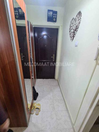 De vanzare Apartament 3 Camere Decomandat -Giurgiului - 9