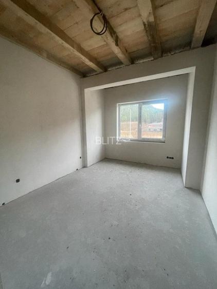 Case individuale 4 camere, 110 mp, 400 teren, Luna de Sus  - 11