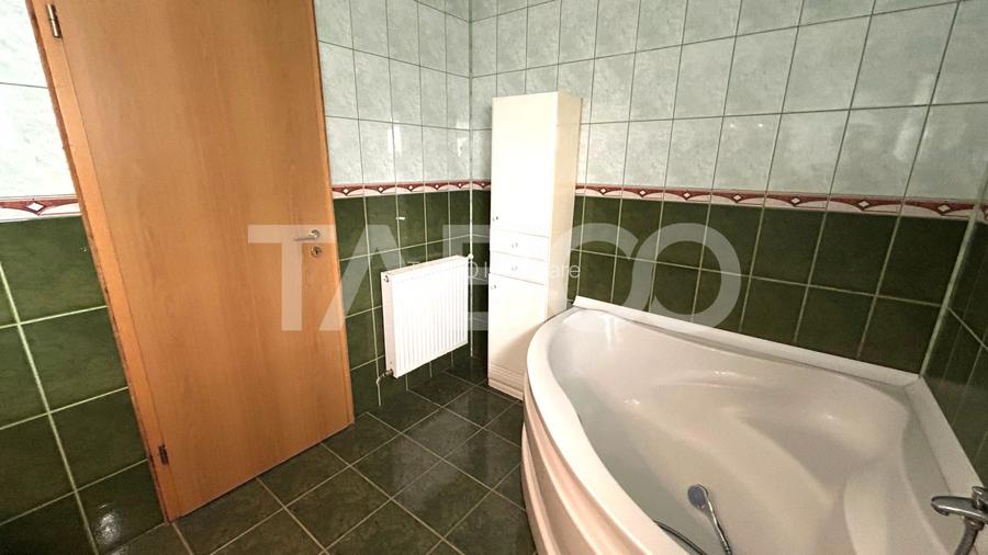 Apartament de inchiriat 96 mpu 4 camere 2 balcoane 2 bai zona Tilisca - 7