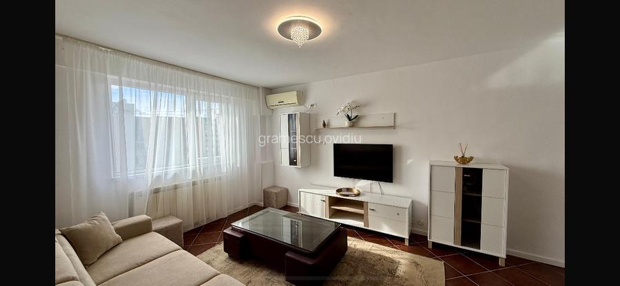 Inchiriez apartament 2 camere, cochet, totul nou, Piata Victoriei, bloc solid - 4