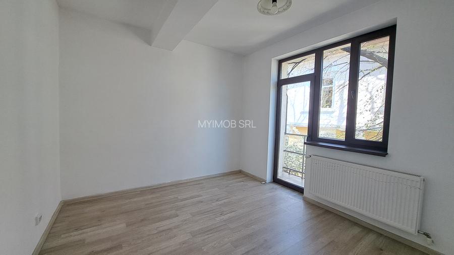 Unirii - spatiu comercial, suprafata 70 mp, etaj 1/2 - 4