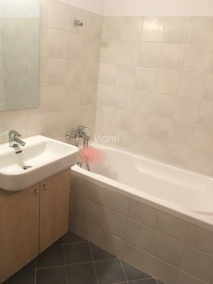 Titan-Basarabia 4 camere (la pret de 3 camere) - 9