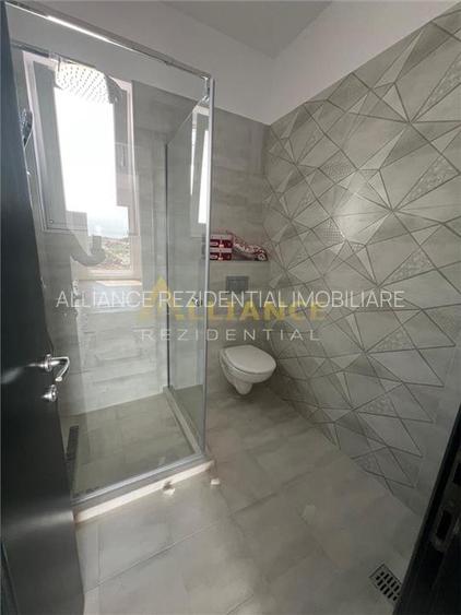 Casa de vanzare cu 4 camere,2 bai ansamblu rezidential - 4