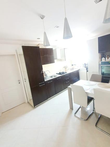 Apartament cu 3 camere utilat si mobilat complet - 4