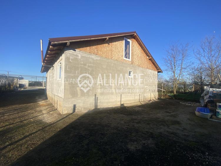 Castelu (COD 07) Casă 4 camere cu teren de 625 mp - 15