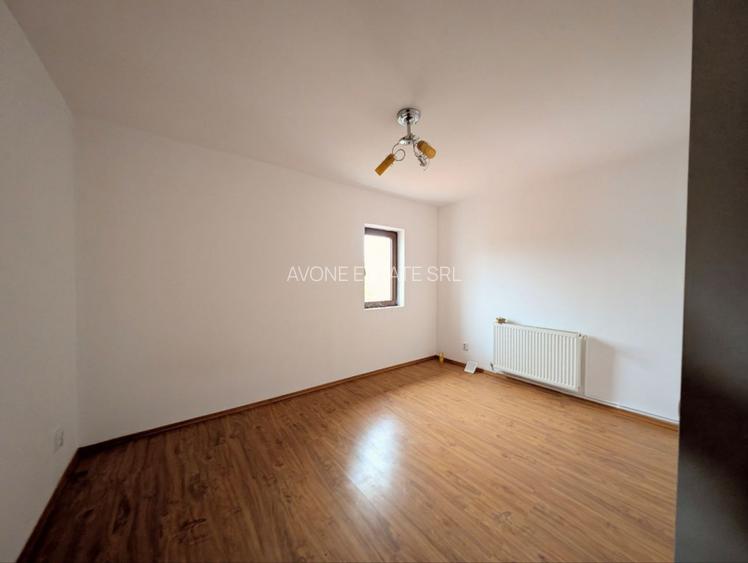 Casă nemobilata de închiriat în Malu Roșu -ideala pentru locuit sau afacere - 2