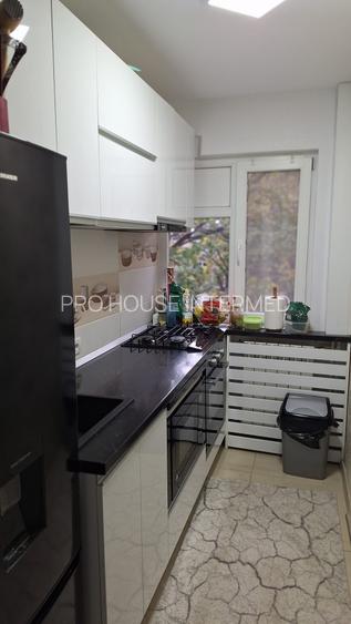 km 4-5  2 camere semidecomandat - 10