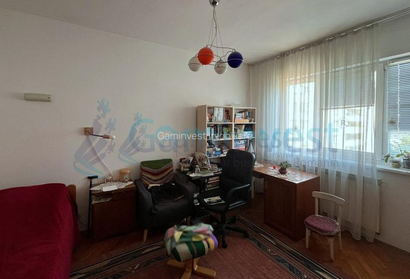 Apartament cu 3 camere, zona Bld. Dacia, Oradea - 5
