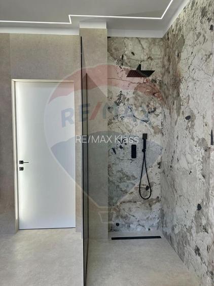 Vila moderna de inchiriat cu 5 camere, prima inchiriere - 27