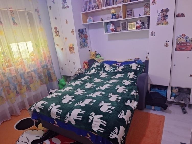 3 camere - 60mp - 2 locuri parcare in Visan - 7