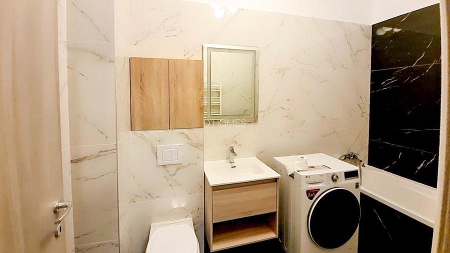 V&acirc;nzare apartament 3 camere 84mp - 12