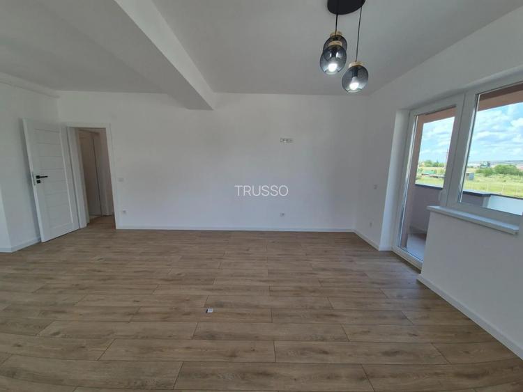 Apartament 3 camere nou - Calea Surii Mici - 10