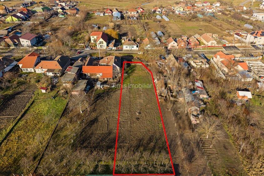 Proprietar - Teren in vatra satului, cu toate utilitatile, FS 17m, S. 1340 mp - 10