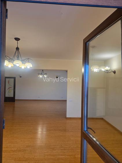 Polona, b dul Dacia - 23