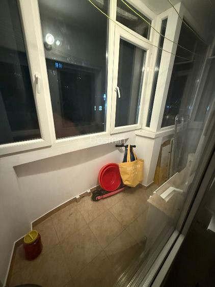 Inchiriez apartament 3 camere zona Mall Vitan  - 10