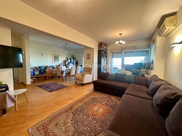 UNIRII - FANTANI 5 camere decomandat etaj 5 panorama deosebita - 2