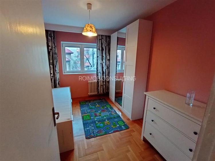 Apartament 3 camere, an constructie 1983, Teiul Doamnei, etej intermediar - 5