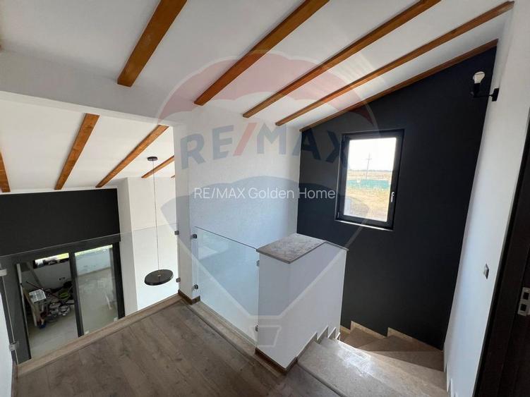 Casa / Vila cu 5 camere de vanzare in zona Exterior Nord - 5