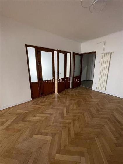 apartament 3 camere Piata Muncii, la 1 minut de gura de metrou, 90mp utili ,etaj - 13