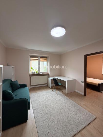 Apartament de închiriat, 2 camere, 40 mp, zona Piața Cipariu - 2