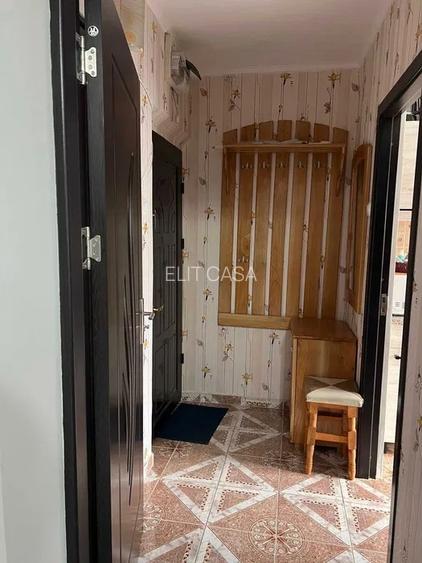 Apartament cu 2 camere, etajul 2/4, zona Tatarasi - 6